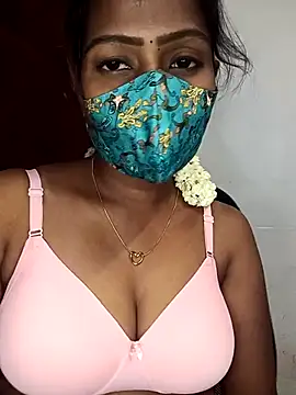 Snapshot of Tamil_kavinila chatting on November 11, 10:37 am Tamil kavinila online show from November 11, 10:37 am