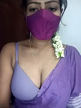 Snapshot of Tamil_kavinila chatting on December 14, 4:18 am Tamil kavinila online show from December 14, 4:18 am