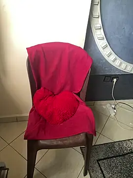 Snapshot of Yasar-Xxxl chatting on February 13, 2:35 pm Yasar-Xxxl online show from February 13, 2:35 pm