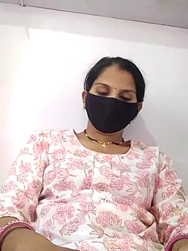 Snapshot of poojam93 chatting on October 7, 9:06 am poojam93 online show from October 7, 9:06 am