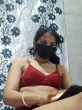 Snapshot of poojam93 chatting on May 25, 3:12 am poojam93 online show from May 25, 3:12 am