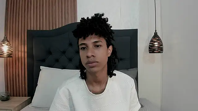 Johan gz  online show from July 10, 11:35 am