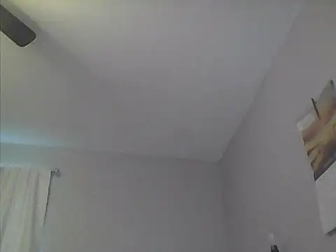 sarahkat86 online show from March 17, 10:57 pm