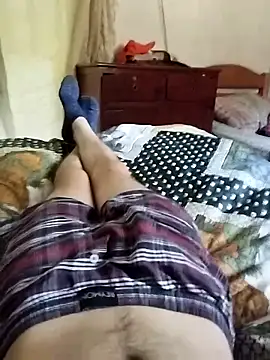 Alejoanonimuz online show from May 15, 3:41 pm