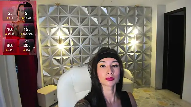 Snapshot of hellen_tease chatting on June 4, 12:55 pm hellen tease online show from June 4, 12:55 pm