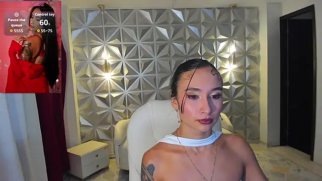 Snapshot of hellen_tease chatting on June 9, 1:01 pm hellen tease online show from June 9, 1:01 pm