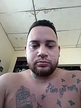 Catire10  online show from March 6, 8:49 pm