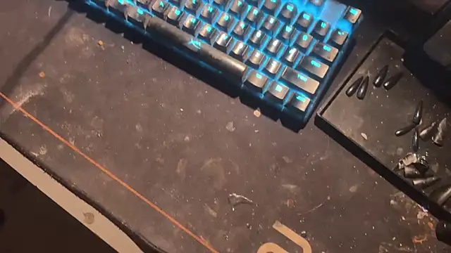 Snapshot of emilydee666 chatting on January 7, 9:17 pm emilydee666 online show from January 7, 9:17 pm