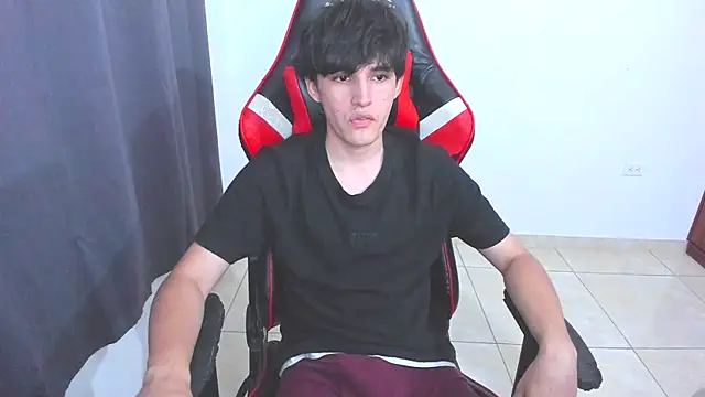 Snapshot of eren_188 chatting on September 8, 11:48 pm eren 188 online show from September 8, 11:48 pm