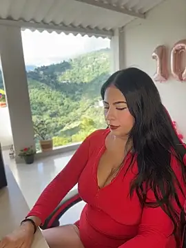 samanthahut1 online show from May 15, 8:38 pm