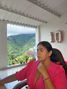 samanthahut1 online show from June 4, 9:10 pm