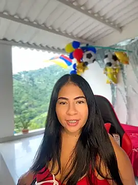 samanthahut1 online show from June 22, 8:28 pm