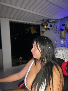 samanthahut1 online show from July 4, 5:57 am