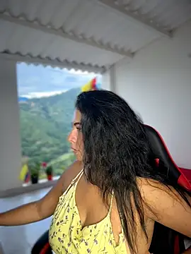 samanthahut1 online show from July 27, 10:50 pm