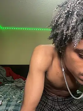 Snapshot of Rxse_10 chatting on December 17, 3:01 am Rxse 10 online show from December 17, 3:01 am