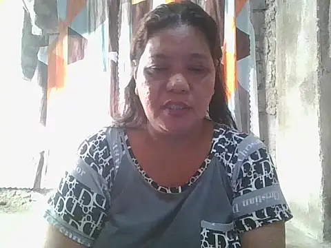 Snapshot of xxbernxxx chatting on December 15, 12:48 am xxbernxxx online show from December 15, 12:48 am