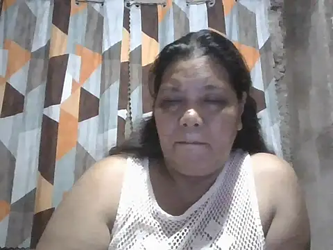 Snapshot of xxbernxxx chatting on May 15, 12:34 pm xxbernxxx online show from May 15, 12:34 pm