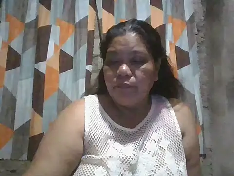 Snapshot of xxbernxxx chatting on June 3, 2:08 pm xxbernxxx online show from June 3, 2:08 pm