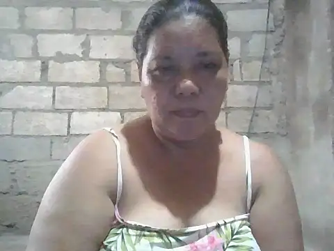 Snapshot of xxbernxxx chatting on June 17, 7:22 am xxbernxxx online show from June 17, 7:22 am