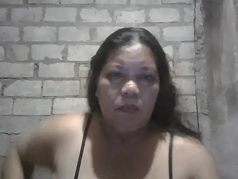 Snapshot of xxbernxxx chatting on June 22, 11:07 am xxbernxxx online show from June 22, 11:07 am