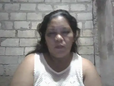 Snapshot of xxbernxxx chatting on July 22, 2:42 pm xxbernxxx online show from July 22, 2:42 pm