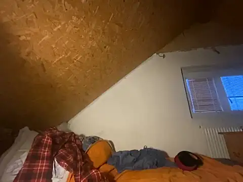 Snapshot of Salon1986 chatting on September 26, 5:33 am Salon1986 online show from September 26, 5:33 am