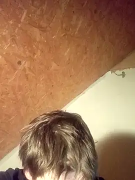 Snapshot of Salon1986 chatting on October 22, 10:53 pm Salon1986 online show from October 22, 10:53 pm