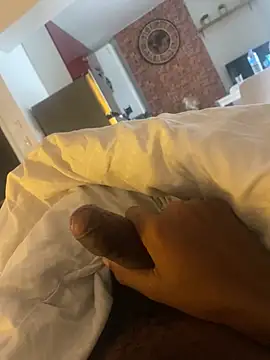 Snapshot of blackboy_51100 chatting on October 8, 8:01 am blackboy 51100 online show from October 8, 8:01 am