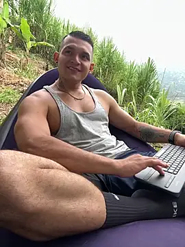 Marco Vega online show from October 10, 5:12 pm