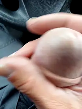 Snapshot of Micki2 chatting on September 30, 1:05 pm Micki2 online show from September 30, 1:05 pm