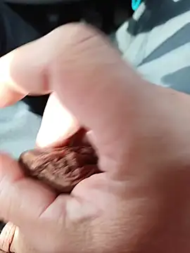 Snapshot of Micki2 chatting on October 15, 11:10 am Micki2 online show from October 15, 11:10 am