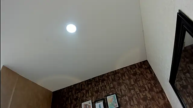 Snapshot of sweet__vanessa1 chatting on May 29, 2:59 pm sweet vanessa1 online show from May 29, 2:59 pm