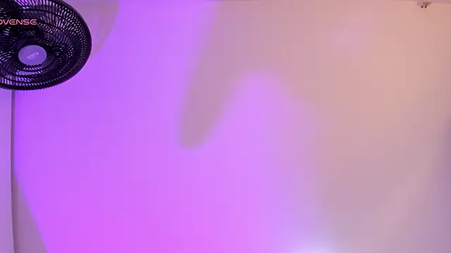 Snapshot of sweet__vanessa1 chatting on July 2, 3:23 am sweet vanessa1 online show from July 2, 3:23 am