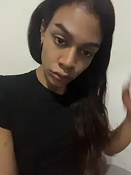 Snapshot of sweet__vanessa1 chatting on July 25, 8:45 am sweet vanessa1 online show from July 25, 8:45 am