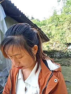 ngocngoc cute online show from May 4, 1:23 am
