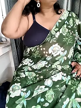 Snapshot of Swapna_Hyd chatting on December 16, 5:12 am Swapna Hyd online show from December 16, 5:12 am