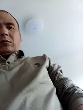 Snapshot of CWQ123 chatting on October 20, 8:04 am CWQ123 online show from October 20, 8:04 am