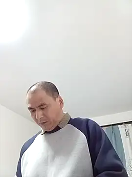 Snapshot of CWQ123 chatting on October 23, 10:36 am CWQ123 online show from October 23, 10:36 am