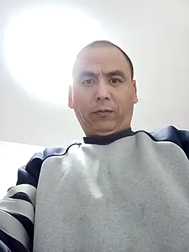 Snapshot of CWQ123 chatting on November 17, 11:27 am CWQ123 online show from November 17, 11:27 am