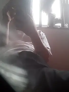 Snapshot of Brongiep chatting on September 25, 1:20 am Brongiep online show from September 25, 1:20 am