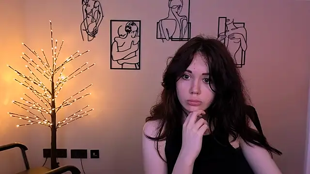 Snapshot of riley_sanders chatting on July 11, 9:38 pm riley sanders online show from July 11, 9:38 pm