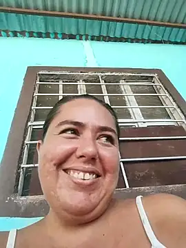 yyuly online show from October 5, 5:00 pm