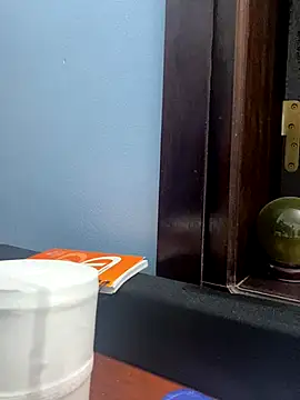 lahungdj12 online show from October 25, 2:13 pm