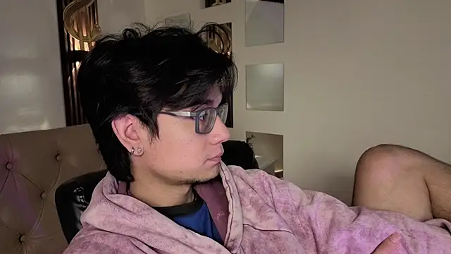 davoxer online show from June 27, 3:44 am