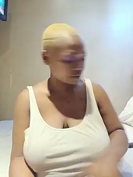 missboobiesSA online show from May 28, 5:21 pm