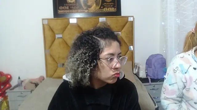 CATTALINAHOT online show from February 19, 10:22 am