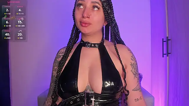 scarlett Collinss online show from June 1, 11:23 am