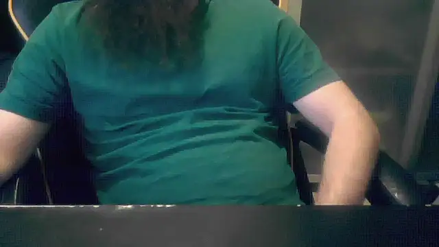 LondonMan1988 online show from November 14, 5:44 pm