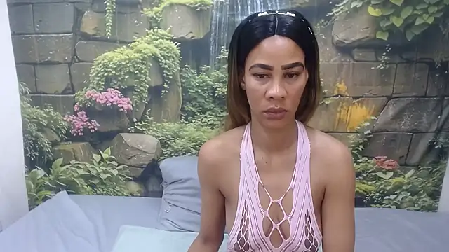 GlowGoddessxx online show from June 26, 1:43 am