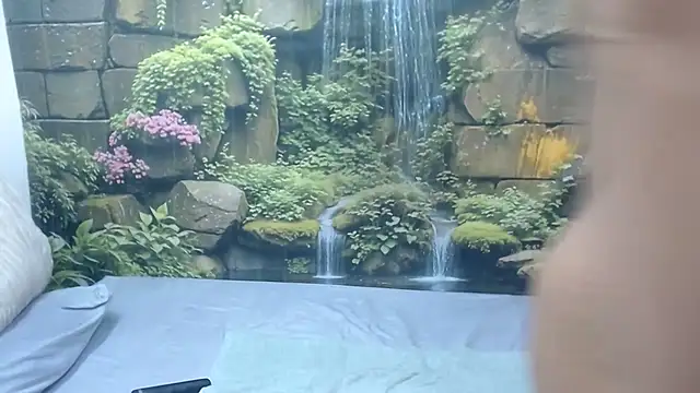 GlowGoddessxx online show from July 7, 7:23 am